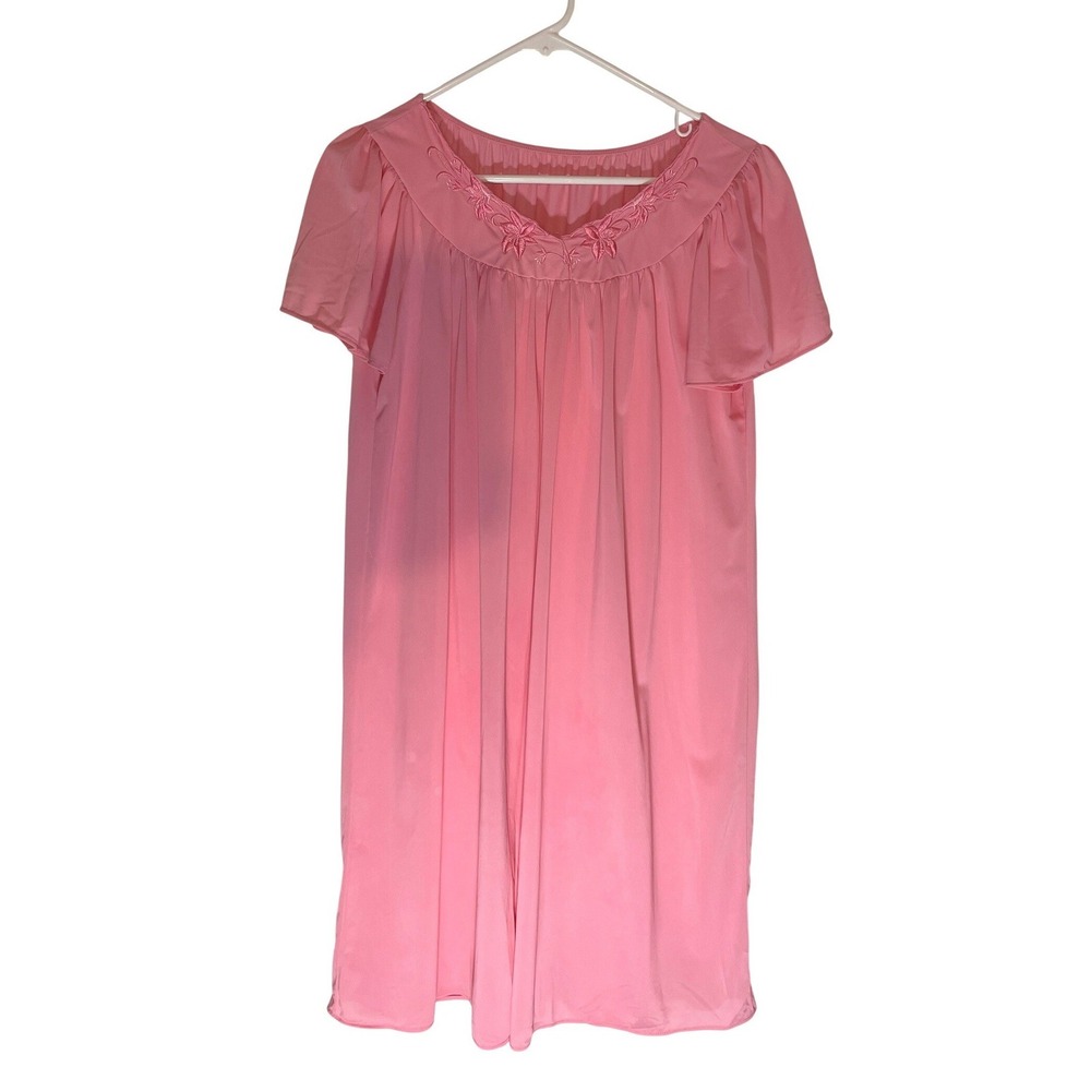 Vintage Pink Nightgown Floral Embroidered‎ V-Neck Knee Length Nylon Medium